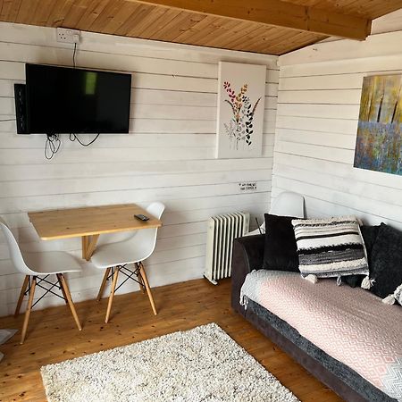 Ivy Rose Cabin No Hot Tub Б'юд Екстер'єр фото