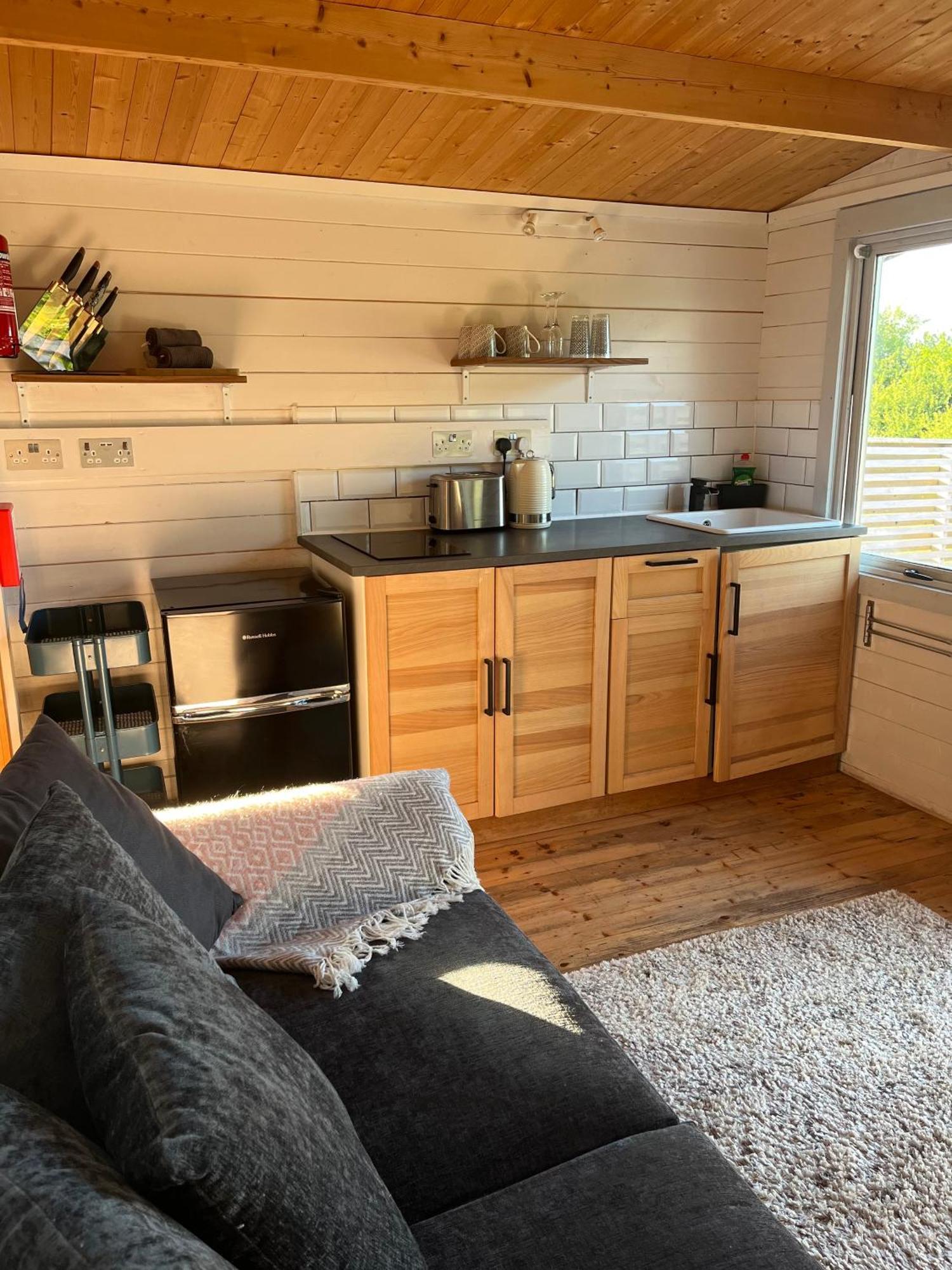 Ivy Rose Cabin No Hot Tub Б'юд Екстер'єр фото