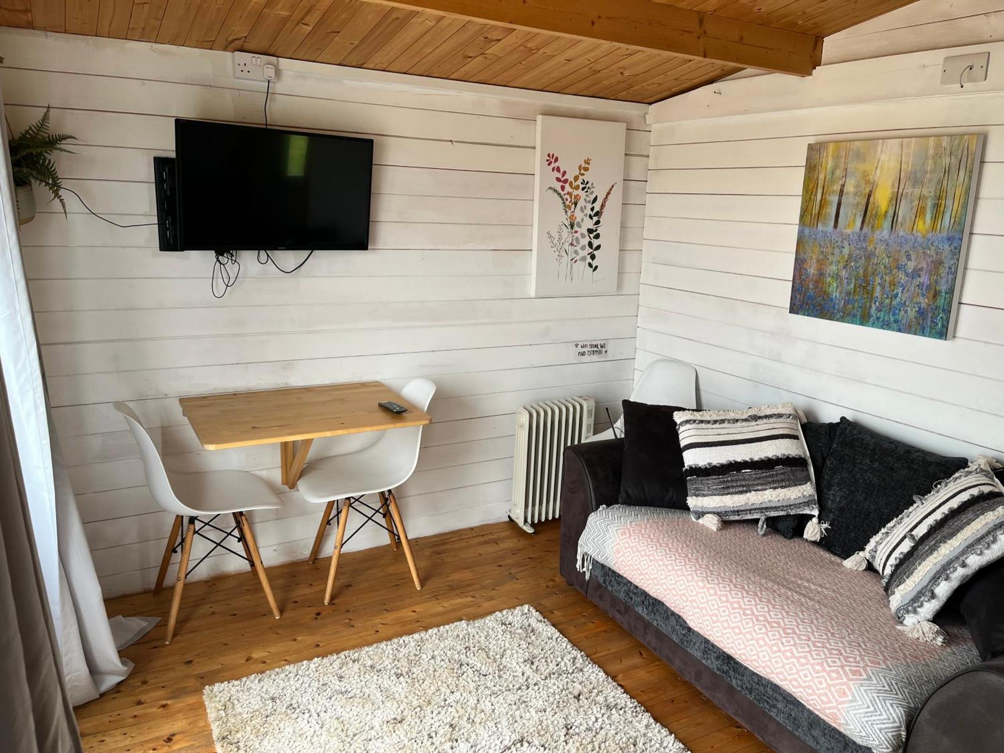 Ivy Rose Cabin No Hot Tub Б'юд Екстер'єр фото